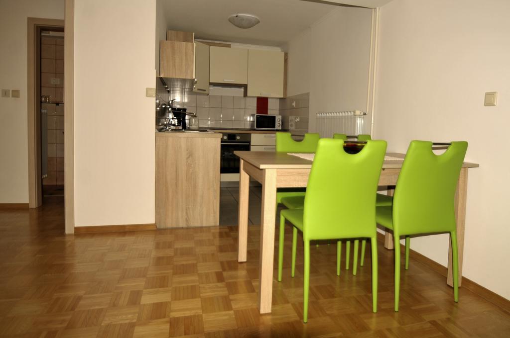 Apartments Wojcicky Бовец Екстериор снимка